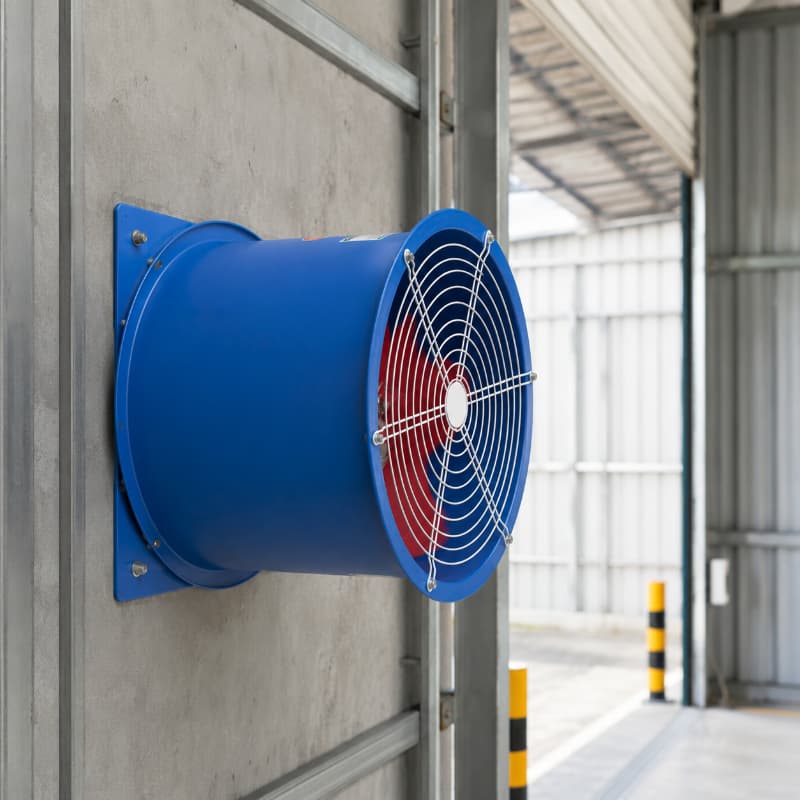 Quạt hút công nghiệp 300x300 6 Quạt hướng trục dạng ống phù hợp hệ thống cần vận chuyển không khí qua đường ống hoặc tạo áp suất cao hơn.
