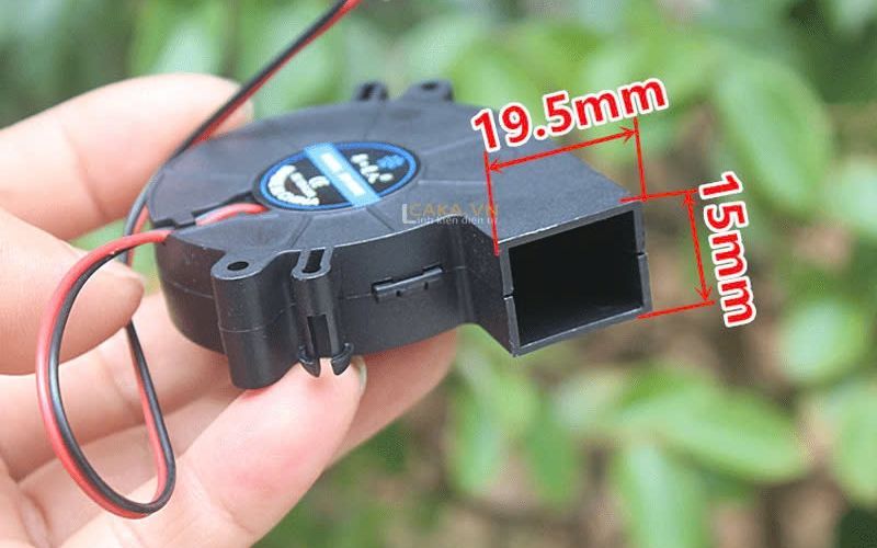 quat-ly-tam-12v-5015