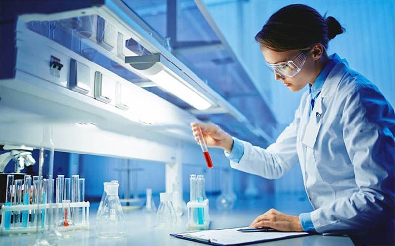 Hệ thống xử lý khí thải trong phòng thí nghiệm giúp loại bỏ khí độc, bảo vệ sức khỏe người làm việc