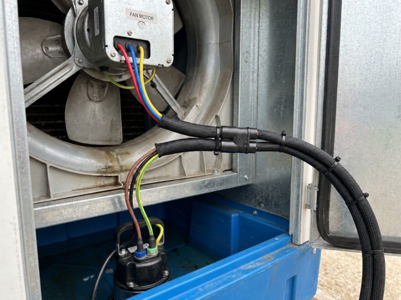 Sơ đồ đấu dây quạt hơi nước 6 dây và cách đo cuộn chính xác 2 Nhánh dây quạt và bơm nước đi riêng biệt, cần kiểm tra độc lập để tránh đo nhầm mạch.