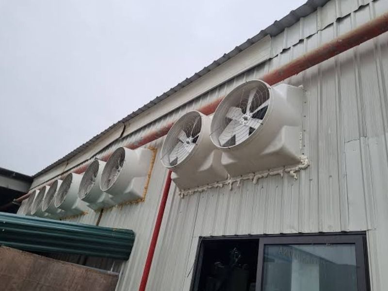 Quạt hướng trục chịu nhiệt: Cấu tạo, phân loại & tiêu chí lựa chọn 4 Thông gió giải nhiệt cho nhà xưởng