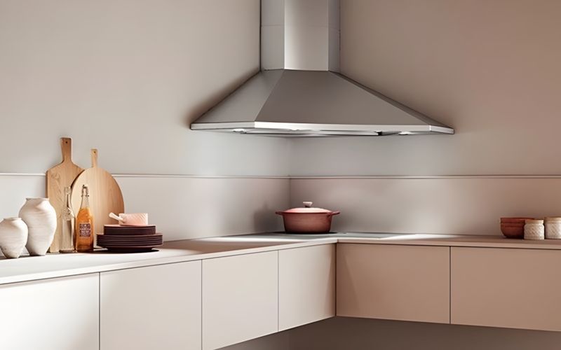 Top 6 máy hút mùi góc tường hiệu quả cho không gian bếp 3 may-hut-mui-goc-tuong-kaff-kf-cn700i